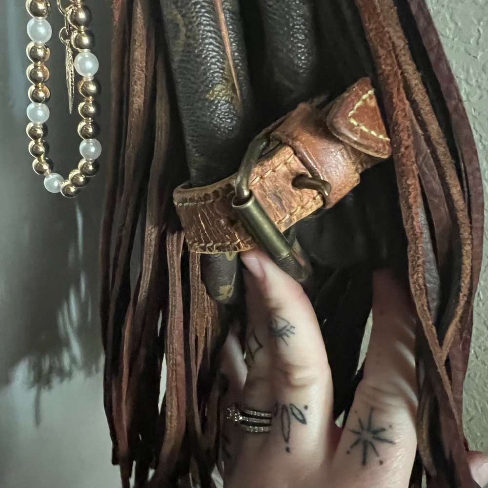 Louis Vuitton Brown Crossbody Bag with Fringe - Picture 13 of 16